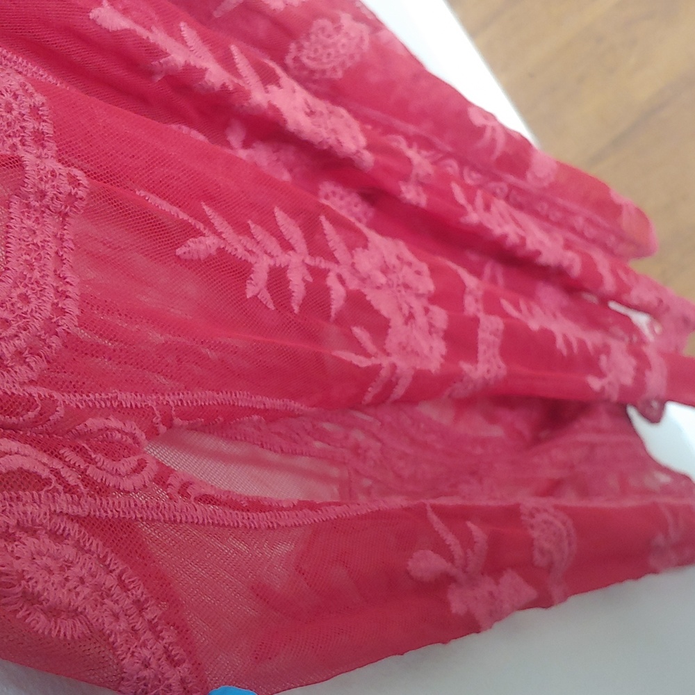 Red Lace V-Neck Women's Dress - Picture 12 of 14